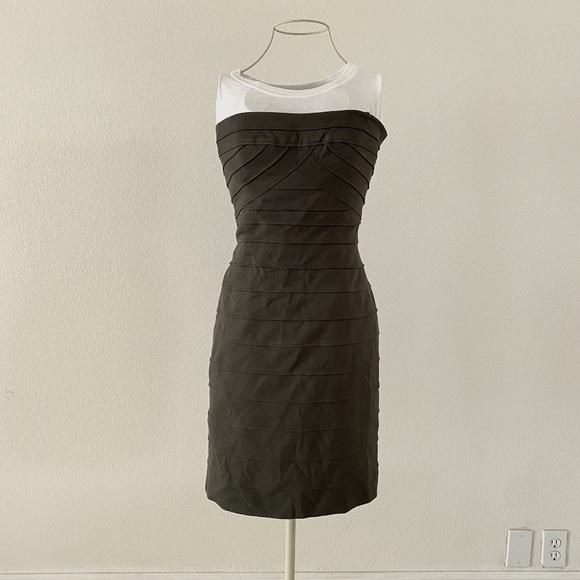 BCBGMazazria Dress Green Sz 6- 0033 - Picture 1 of 4